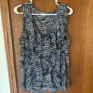 Daisy Fuentes Sheer Flowy Blouse with Blue and White Pattern Large